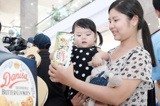Thay lời muốn n&oacute;i cho m&ugrave;a tri &acirc;n th&ecirc;m ấm &aacute;p - Ảnh 4.