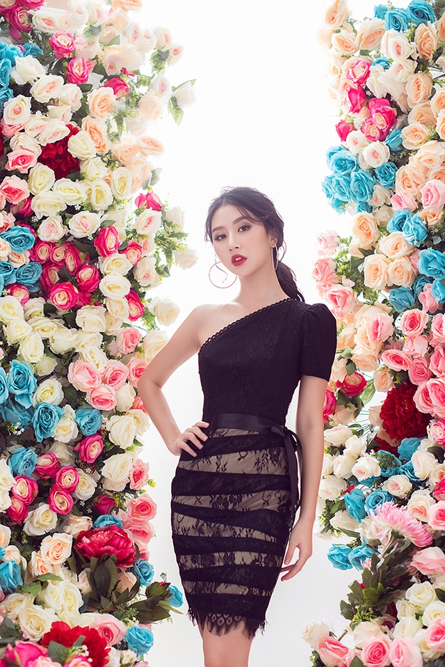 Quỳnh Anh Shyn khoe dáng trong loạt váy bình dân của NTK Đỗ Long - Ảnh 6.