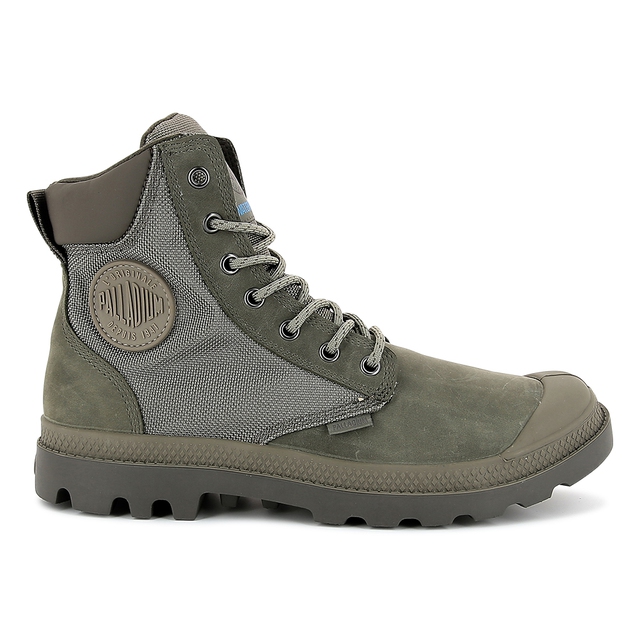 On trend &ldquo;Chiến binh mưa&rdquo; với Palladium WaterProof - Ảnh 5.