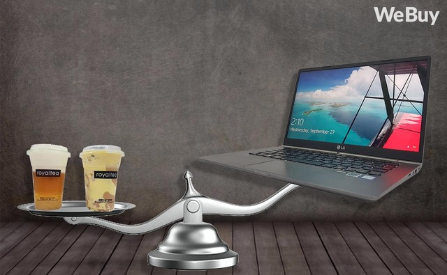 Bạn sẽ không tin một chiếc laptop 14 nhẹ hơn cả 2 cốc trà sữa cho đến khi xem clip này - Ảnh 1.