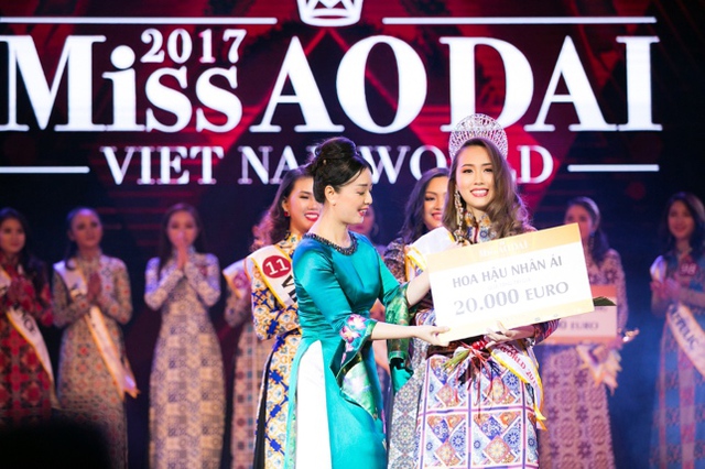 Đang thi Hoa hậu Ho&agrave;n vũ VN, B&ugrave;i Quỳnh Hoa bất ngờ đăng quang &ldquo;Miss &Aacute;o D&agrave;i Việt Nam World&rdquo; - Ảnh 11.