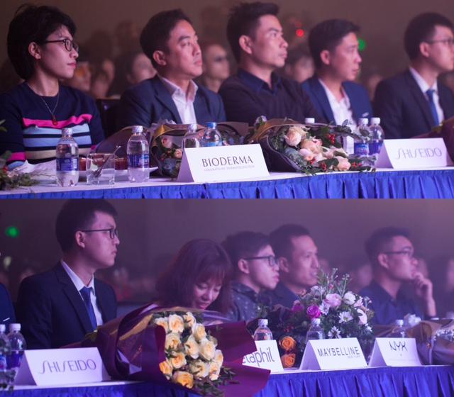 Sơn Tùng khoe loạt đồ hàng hiệu trong sự kiện làm đẹp cả nghìn người tham gia tại Hà Nội - Ảnh 7. Sơn Tùng khoe loạt đồ hàng hiệu trong sự kiện làm đẹp cả nghìn người tham gia tại Hà Nội - Ảnh 7.