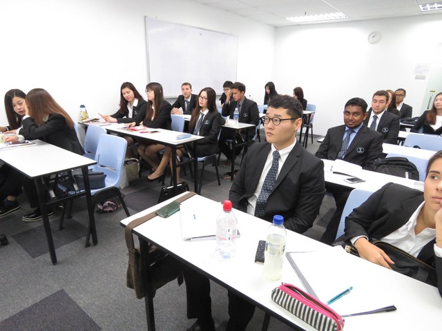 Học Du lịch Kh&aacute;ch sạn tại Singapore 2018, tại sao lại l&agrave; Học viện SDH? - Ảnh 1.