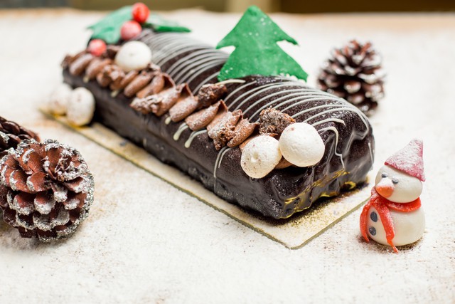Gi&aacute;ng sinh ngọt ng&agrave;o với b&aacute;nh kh&uacute;c c&acirc;y Noel m&ecirc; hoặc - Ảnh 2.