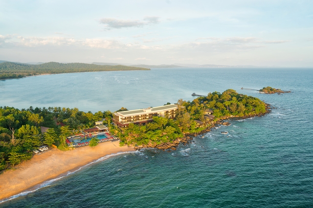Nam Nghi Resort khoe vẻ đẹp của khu nghỉ dưỡng ngàn tỉ - Ảnh 1.
