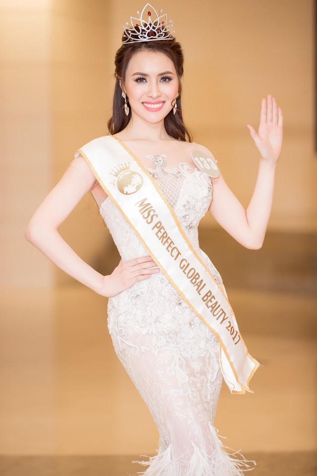 Người đẹp Thư Dung đăng quang Hoa hậu sắc đẹp Hoàn mỹ toàn cầu 2017 - Ảnh 11.