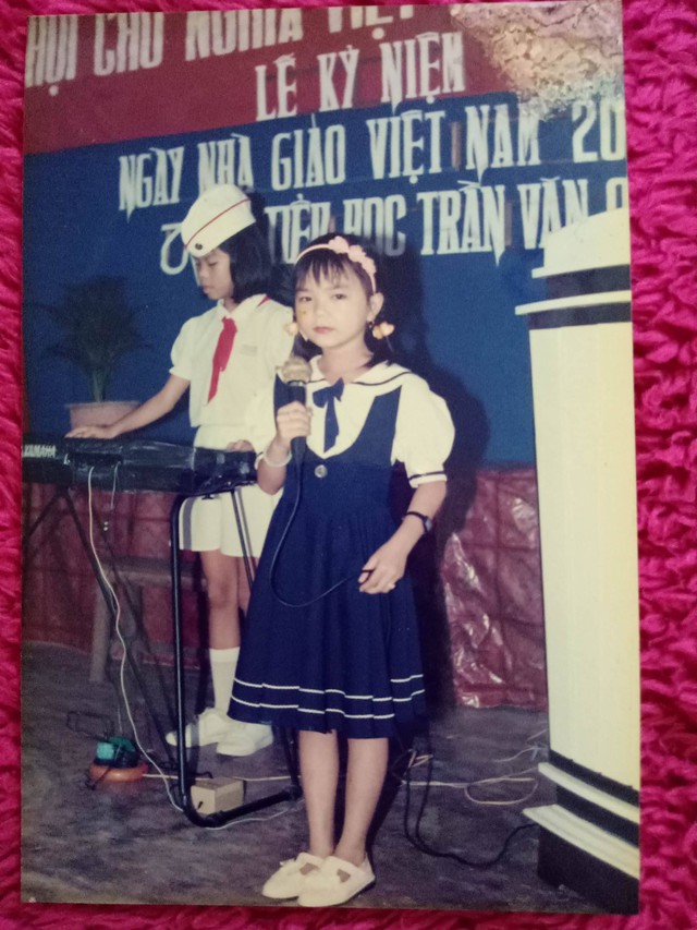 Cô ca sĩ nhí đất Việt và hành trình tới danh hiệu Á hậu 2 Mrs Vietnam Australia 2017 - Ảnh 2.