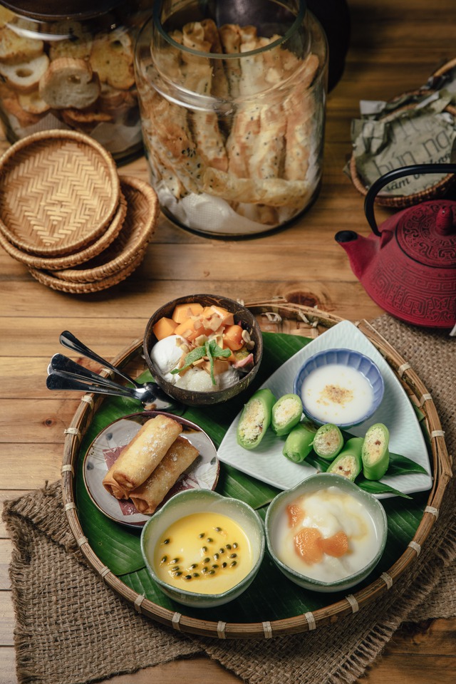 Thưởng thức ẩm thực Việt trong không gian những năm 60s giữa lòng Sài Gòn - Ảnh 6.