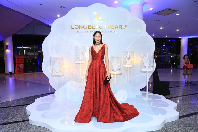 Soi BST trang sức ngọc trai ấn tượng tại show diễn &ldquo;The Muse 2&rdquo; của Đỗ Mạnh Cường - Ảnh 7.