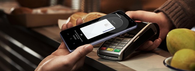 Cận cao cấp - Đ&iacute;ch đến của smartphone 2018 - Ảnh 4.