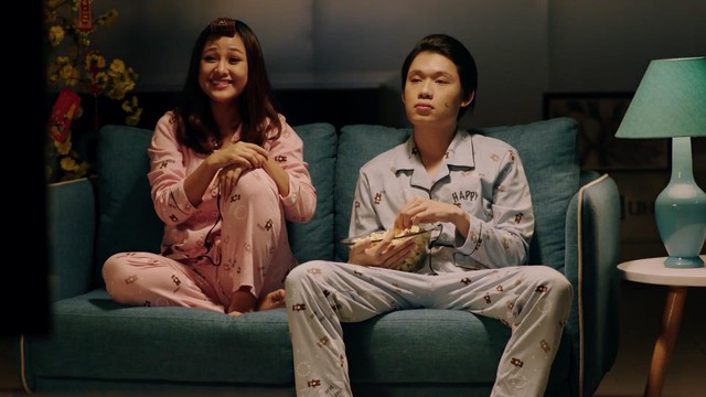 Giật m&igrave;nh trước độ h&agrave;i hước của Thần T&agrave;i Huỳnh Lập, đ&acirc;y sẽ l&agrave; clip hot nhất m&ugrave;a Tết n&agrave;y? - Ảnh 2.