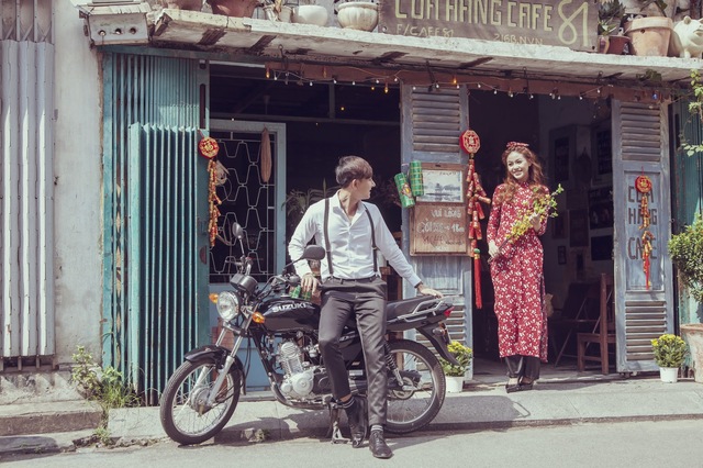 Áo dài xưa “Cô ba Sài Gòn” chưa kịp hết hot, xe máy phong cách retro bắt đầu lên ngôi - Ảnh 7.