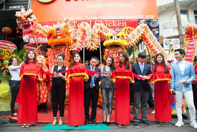 Cao Mỹ Kim tham gia khai trương Chicken Total tại Việt Nam - Ảnh 2.