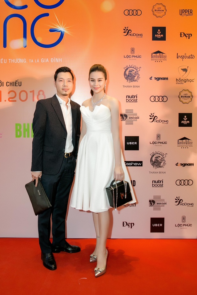 Hoa hậu Sella Trương diện cây hàng hiệu 3 tỷ sánh đôi cùng Quý Bình - Ảnh 3.