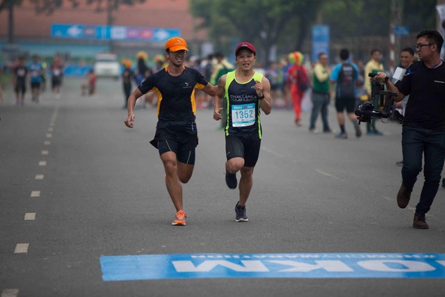 Thông điệp ý nghĩa từ giải HCMC Marathon mùa thứ 5 - Ảnh 4.
