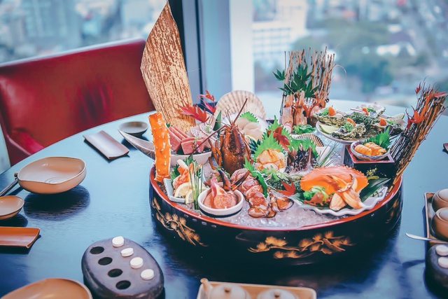 Ở Sài Gòn bao lâu, bạn đã biết nhà hàng chuẩn Nhật “trên đỉnh tầng mây” này chưa? - Ảnh 6.