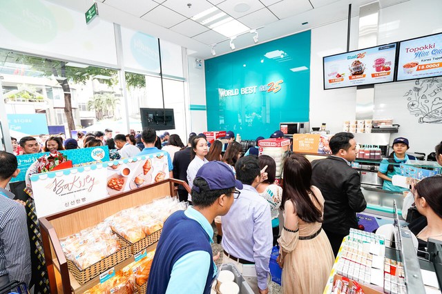 Chuỗi cửa hàng tiện lợi GS25 Hàn Quốc chính thức khai trương tại Việt Nam - Ảnh 4.