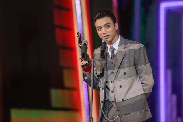Min, Soobin, Hương Tràm đại thắng tại Zing Music Awards 2017 - Ảnh 3.