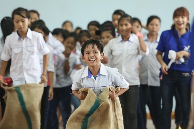 Có những ngôi trường mang tên Hy Vọng đang mang niềm tin đến trẻ em nghèo - Ảnh 11.
