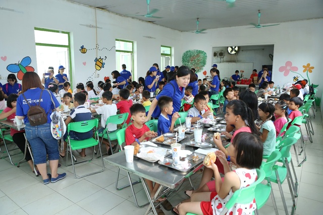 Có những ngôi trường mang tên Hy Vọng đang mang niềm tin đến trẻ em nghèo - Ảnh 13.