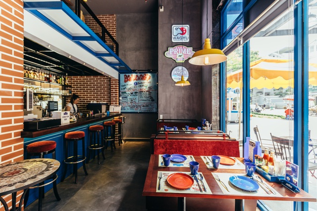 Boulevard Grill Bar chất lượng sang chảnh, gi&aacute; chuẩn Việt Nam - Ảnh 3.