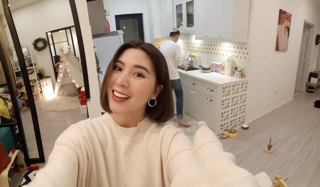 Ch&acirc;u B&ugrave;i - Decao, Heo Mi Nhon v&agrave; Ki&ecirc;n Ho&agrave;ng ph&aacute; đảo giới FA bằng loạt ảnh &ldquo;thế giới sau em l&agrave;&hellip;&rdquo; - Ảnh 4.