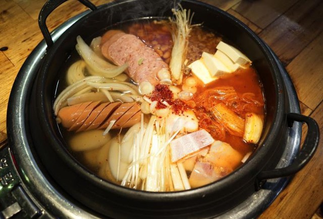 Ăn nhiều hay ăn &iacute;t kh&ocirc;ng quan trọng, quan trọng l&agrave; thần th&aacute;i! - Ảnh 4.