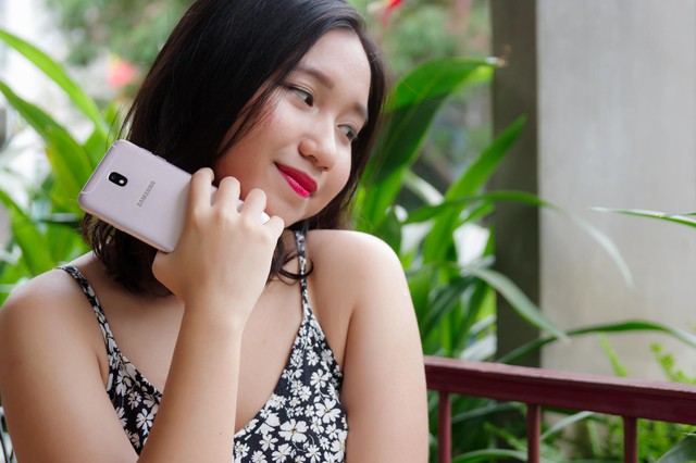 Galaxy J7 Pro - Món quà điệu đà cho một nửa thích selfie ngày 8/3 - Ảnh 8.