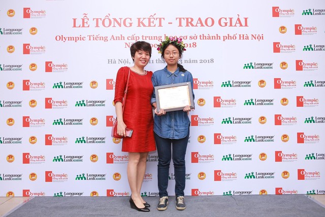 Quán quân Olympic tiếng Anh tiết lộ bí quyết đạt thành tích cao - Ảnh 4.