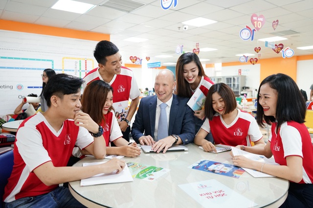 Để ghi điểm với doanh nghiệp sinh vi&ecirc;n cần sở hữu những thế mạnh n&agrave;y trong trường đại học - Ảnh 1.