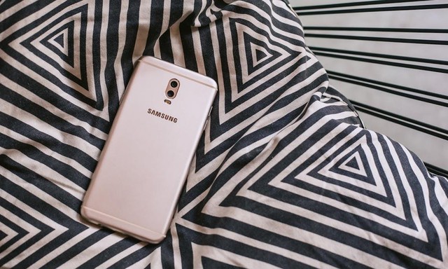 Galaxy J7+ - Chiếc smartphone tiên phong mang toàn bộ tính năng cao cấp xuống điện thoại tầm trung - Ảnh 2.