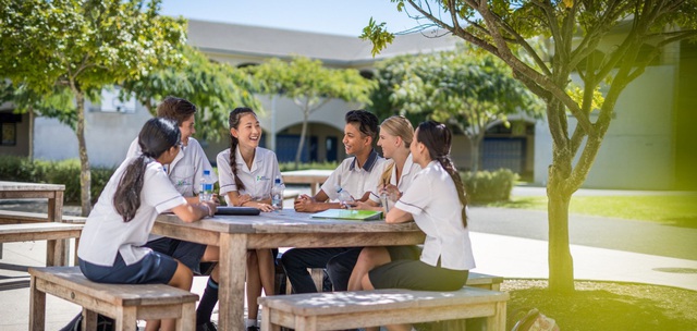 Tìm kiếm chương trình học phù hợp tại New Zealand cùng tập đoàn giáo dục ACG - Ảnh 1.