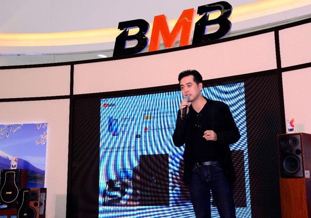 Cùng Dương Khắc Linh và Jang Mi làm ca sĩ tại nhà với loa BMB - Ảnh 2.