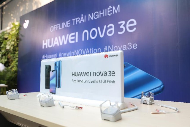To&agrave;n cảnh buổi offline trải nghiệm &ldquo;ng&ocirc;i sao mới&rdquo; tầm trung Huawei Nova 3e - Ảnh 1.