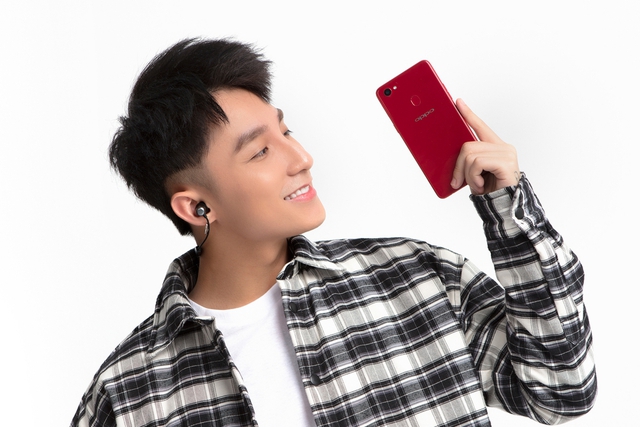 L&ecirc;n đời điện thoại &ldquo;chất&rdquo;, chọn ngay OPPO F7 - Ảnh 4.