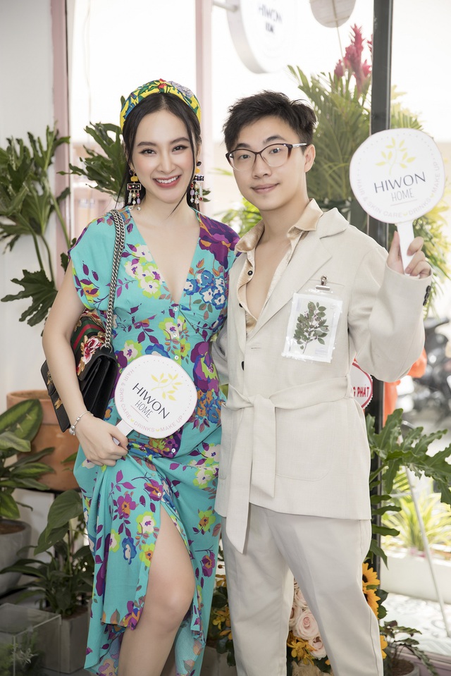 Angela Phương Trinh, Chi Pu xinh đẹp đến mừng chuyên gia trang điểm Hiwon - Ảnh 1.