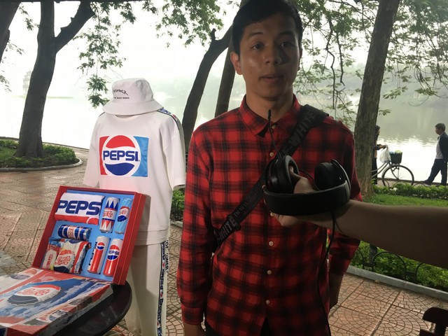 Giới trẻ hào hứng “lật tung” cả Hà Nội truy tìm hộp quà chất Pepsi - Ảnh 7.