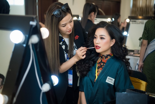 Đột nhập makeup room của cuộc thi “Miss Sea Vietnam Global 2018” - Ảnh 5.