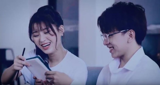 Uni5 ra mắt MV mới “chất lừ” với sự góp mặt của hot girl xứ Hàn – Han Sara - Ảnh 5.