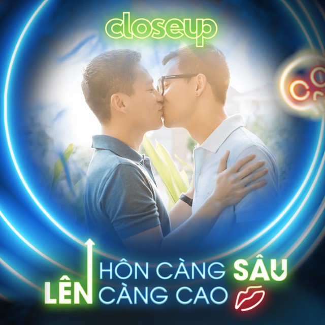 Nghỉ lễ h&agrave;ng trăm cặp đ&ocirc;i tham gia tr&agrave;o lưu h&ocirc;n s&acirc;u nồng ch&aacute;y&hellip; bạn đ&atilde; thử chưa? - Ảnh 3.