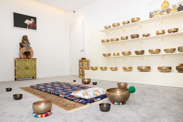 &Aacute; hậu T&uacute; Anh rạng rỡ khoe sắc trong vai tr&ograve; đại sứ thương hiệu l&agrave;m đẹp - Ảnh 3.