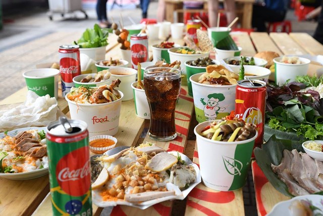 Giới trẻ Đà Nẵng “ăn chơi quên lối về” tại Coca-Cola Lễ hội ẩm thực đường phố - Ảnh 1.