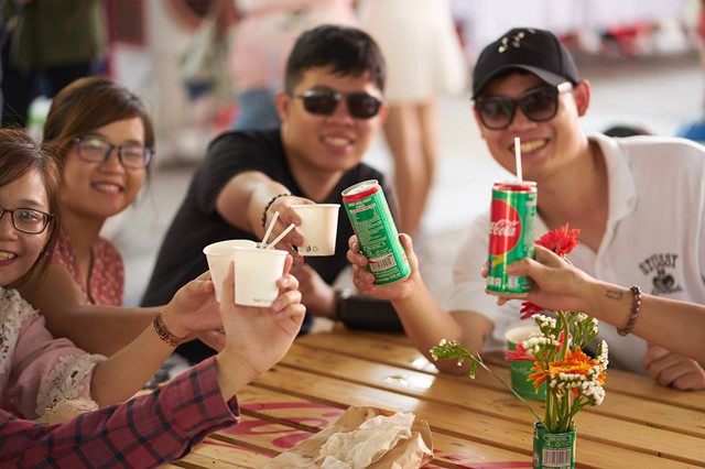 Giới trẻ Đà Nẵng “ăn chơi quên lối về” tại Coca-Cola Lễ hội ẩm thực đường phố - Ảnh 7.