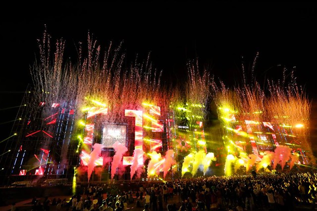 Lễ hội văn ho&aacute; v&agrave; ẩm thực ch&acirc;u &Aacute; 2018: Mon Run rực rỡ, EDM tầm quốc tế - Ảnh 9.