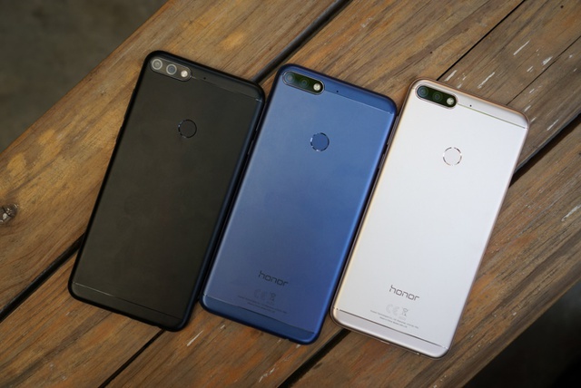 Honor 7C ch&iacute;nh thức c&ocirc;ng bố mức gi&aacute; cực k&igrave; cạnh tranh - Ảnh 1.