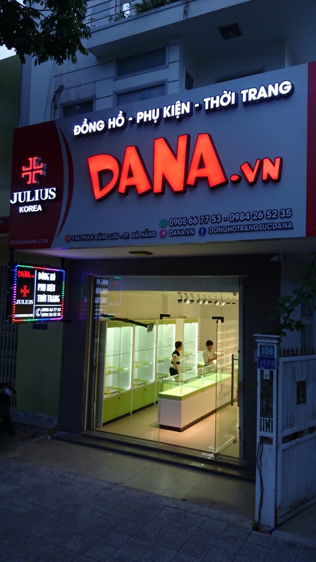 “Chạy ngay đi” - Đồng hồ JuLius khai trương điểm bán hàng tại Đà Nẵng giảm giá lên tới 30% - Ảnh 2.