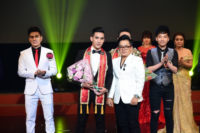 Johnny Nam Kiệt giành ngôi Á vương 1 cuộc thi Hoa hậu và Nam vương Doanh nhân người Việt Thế giới 2018 - Ảnh 2.