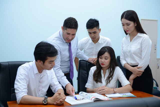 X&eacute;t tuyển học bạ THPT: Cầm chắc tấm v&eacute; v&agrave;o đại học - Ảnh 2.