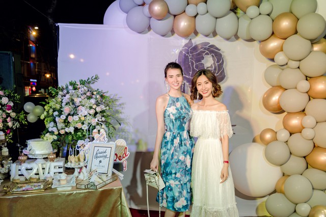 Thanh V&acirc;n Hugo khoe vai trần mướt mắt hội ngộ Diva Thanh Lam tại sự kiện thời trang - Ảnh 3.