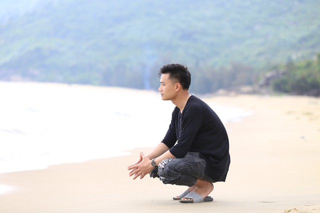 &ldquo;Bố ơi m&igrave;nh đi đ&acirc;u thế&rdquo; tập 41: Bị ng&atilde; trầy ch&acirc;n khi m&uacute;a l&acirc;n, bố Ph&uacute;c giục gi&atilde; mọi người đi t&igrave;m kiếm bố Lộc v&agrave; b&eacute; B&agrave;o Ngư - Ảnh 5.